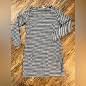 Duluth Trading Women's Ponte Pro Dress Sz Medium in SUPERIOR condition! Knit